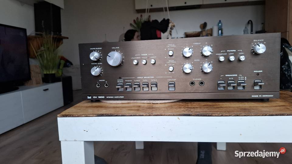 Dual CV 1600 Klasyczny wzmacniacz stereo Made in