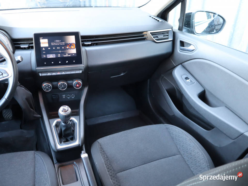 Renault Clio 10 TCe 999cm3