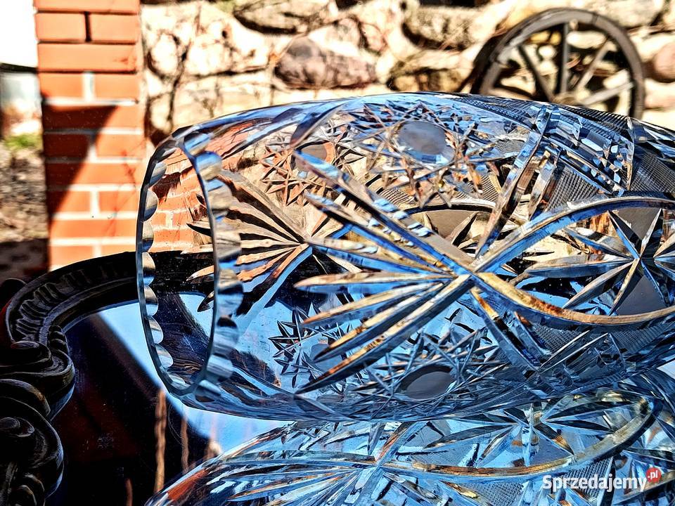 Śliczny wazon kryształowy Klenica