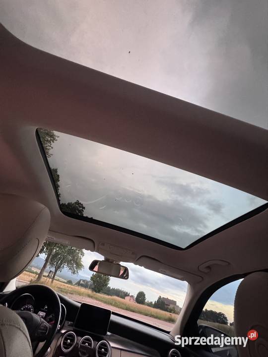 Mercedes c300 w205 4matic 20 benzyna Motoryzacja świętokrzyskie sprzedam
