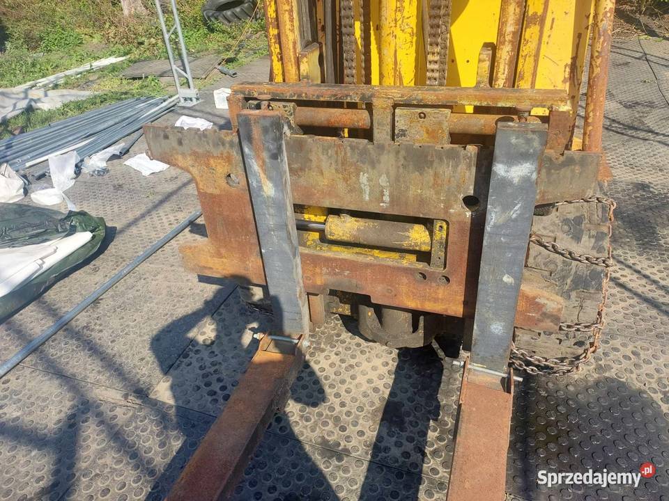 Wózek widłowy widlak cat caterpillar V60B 3t Ciechanów