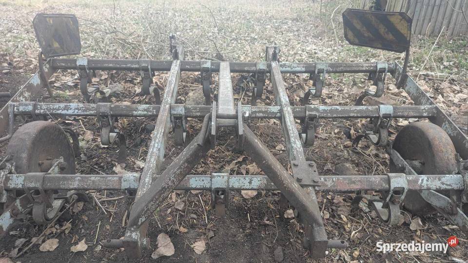 Kultywator dłutowy nieuszkodzony
