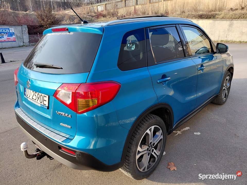 SUZUKI VITARA 2015r 16 4X4 panorama dach navi centralny zamek