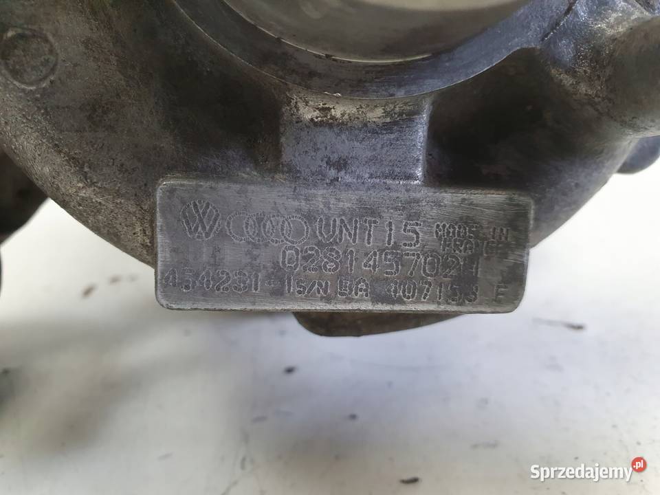 Audi A4 B5 19 TDI TURBOSPRĘŻARKA turbo Silniki i osprzęt Janów