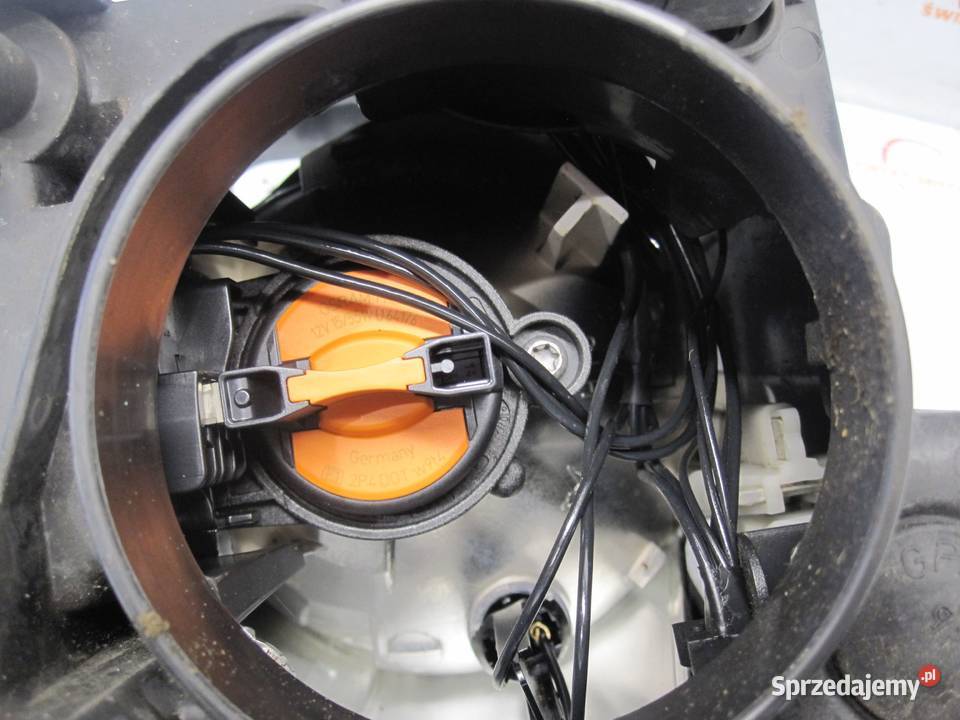 LAMPA LEWY PRZÓD LEWA PRZEDNIA VW GOLF VI 0813 Motoryzacja świętokrzyskie Kielce