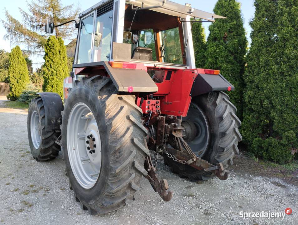 Ciągnik rolniczy Massey Ferguson1004 Massey Ferguson Łącznik