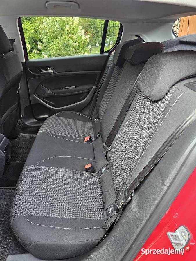 Peugeot 308II 201712benzyna130 nowy rozrząd65 308