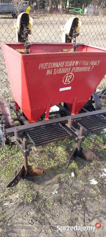Sadzarka do ziemniaków sprzedam