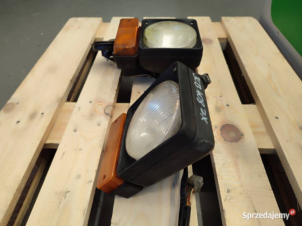 Lampa przednia z kierunkowskazem 22238558 JCB Wilkowo