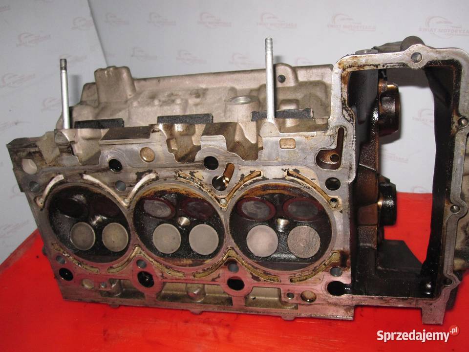 AUDI A3 32 V6 FSI 04R 250 BUB 06E103374B GŁOWICA osobowe Głowice cylindrów sprzedam