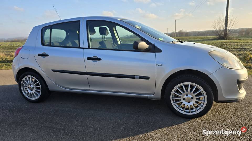 Clio 12 benz Lift śląskie Gliwice