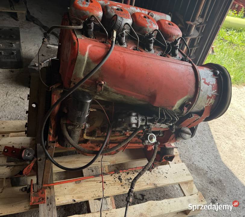 Silnik Deutz Fahr F4L912 4cyl 55 kombajn Fahr Zahajki