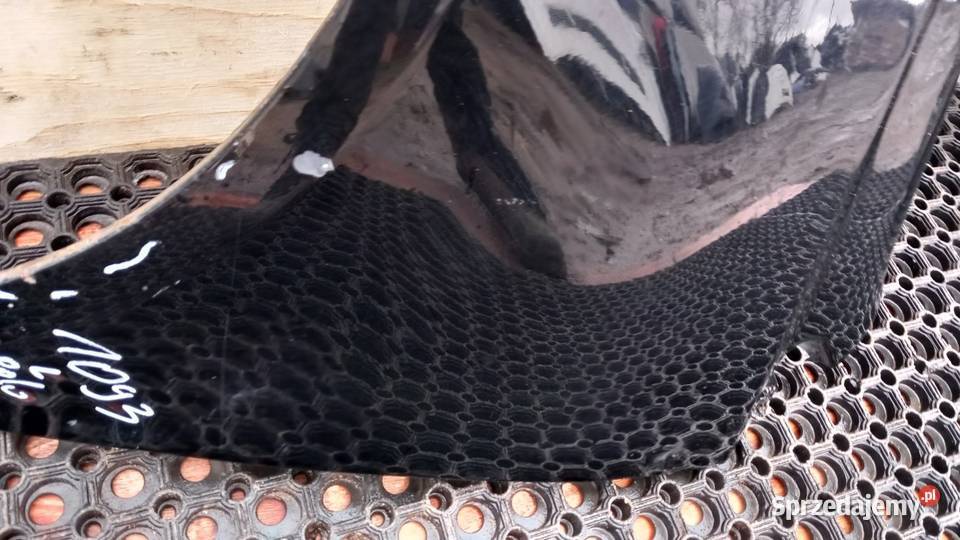 VW POLO 9N LIFT BŁOTNIK PRZÓD LEWY L041 Zbierkowo