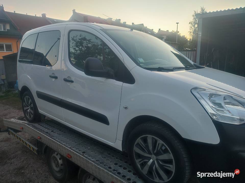 Peugeot Partner nieuszkodzony Peugeot Gostynin