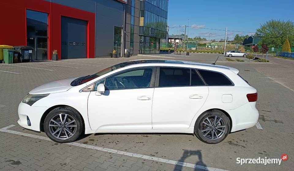 Toyota Avensis III T27 Keyless Panorama 20 D4D Białystok