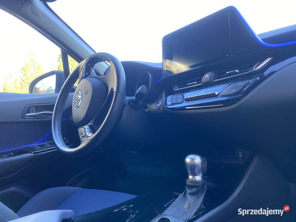 TOYOTA CHR 52 500 PLN Warszawa