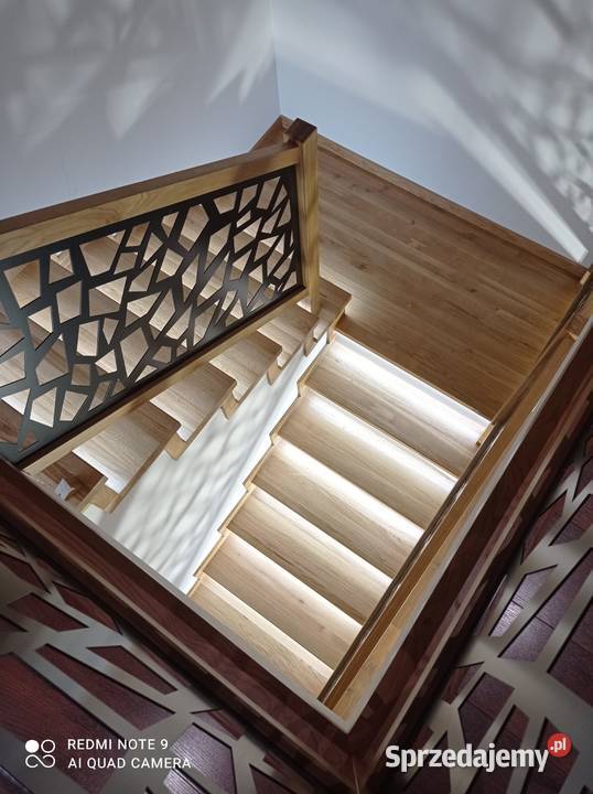 Schody drewniane dywanowe Schody samonośne Białystok