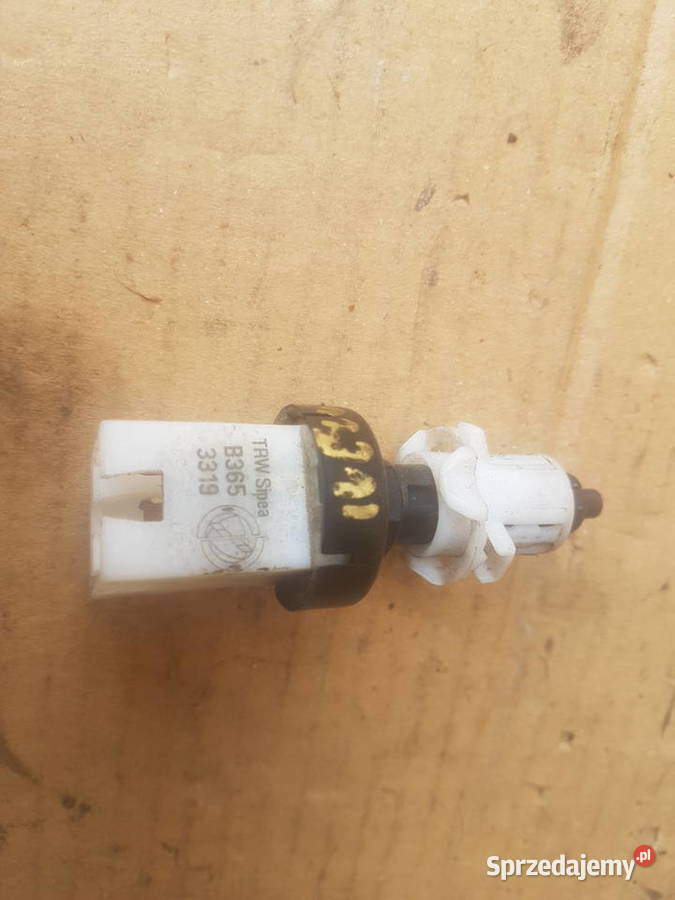 IVECO DAILY 4 0611 czujnik czujniki pedałów Czujniki