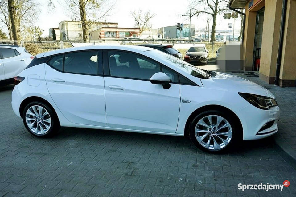 Opel Astra 16CDTI Klima NAVI alu R17 2016r K Hatchback Płock