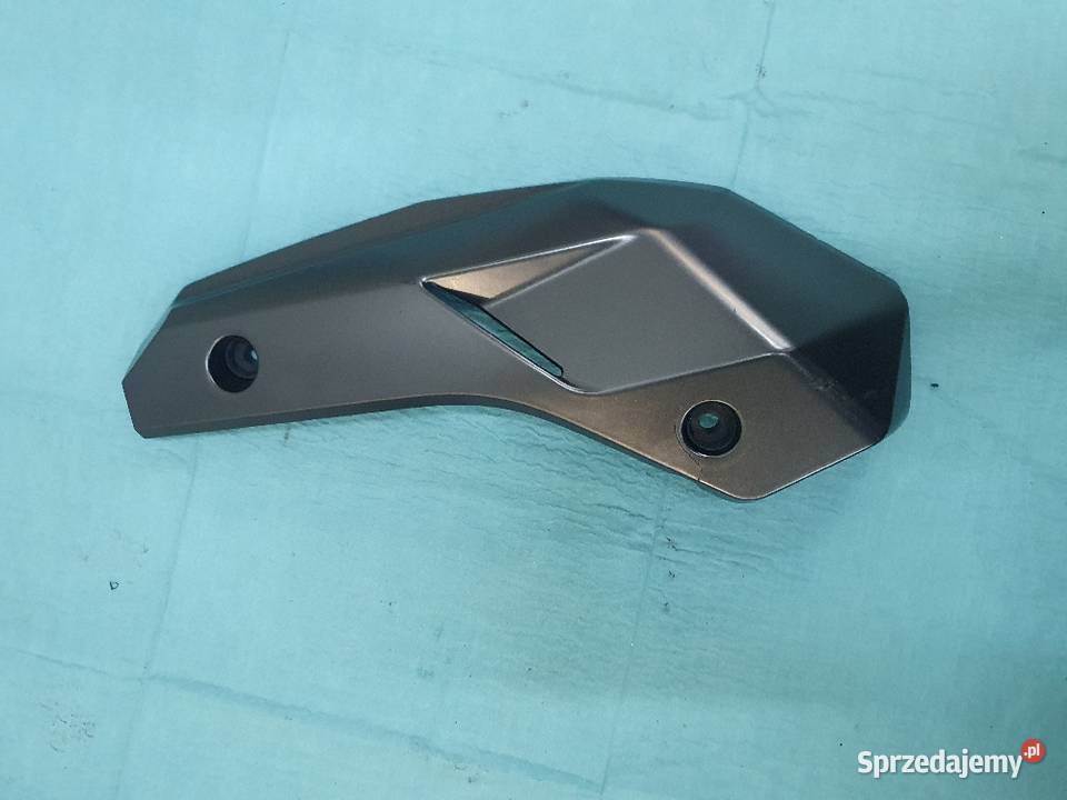 Suzuki GSXS 1000 23R ogon zadupek prawy lewy Plastiki Grońsko sprzedam