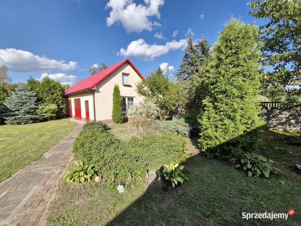 Wyjątkowe siedlisko na malowniczej działce 2500 Białobrzegi