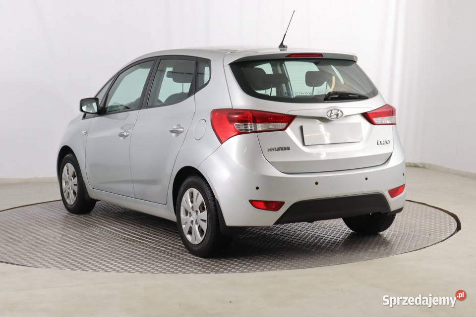 Hyundai ix20 14 CVVT wielofunkcyjna kierownica Zabrze