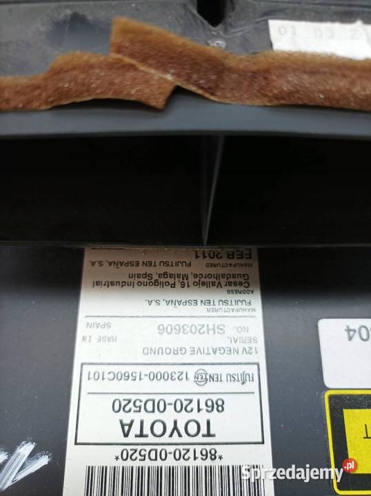 RADIO LIFT FL 861200D520 Toyota Yaris II