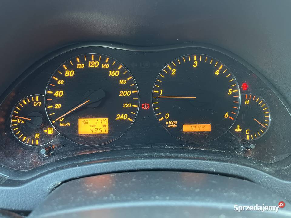 Sprzedam Toyotę Avensis Wrocław sprzedam
