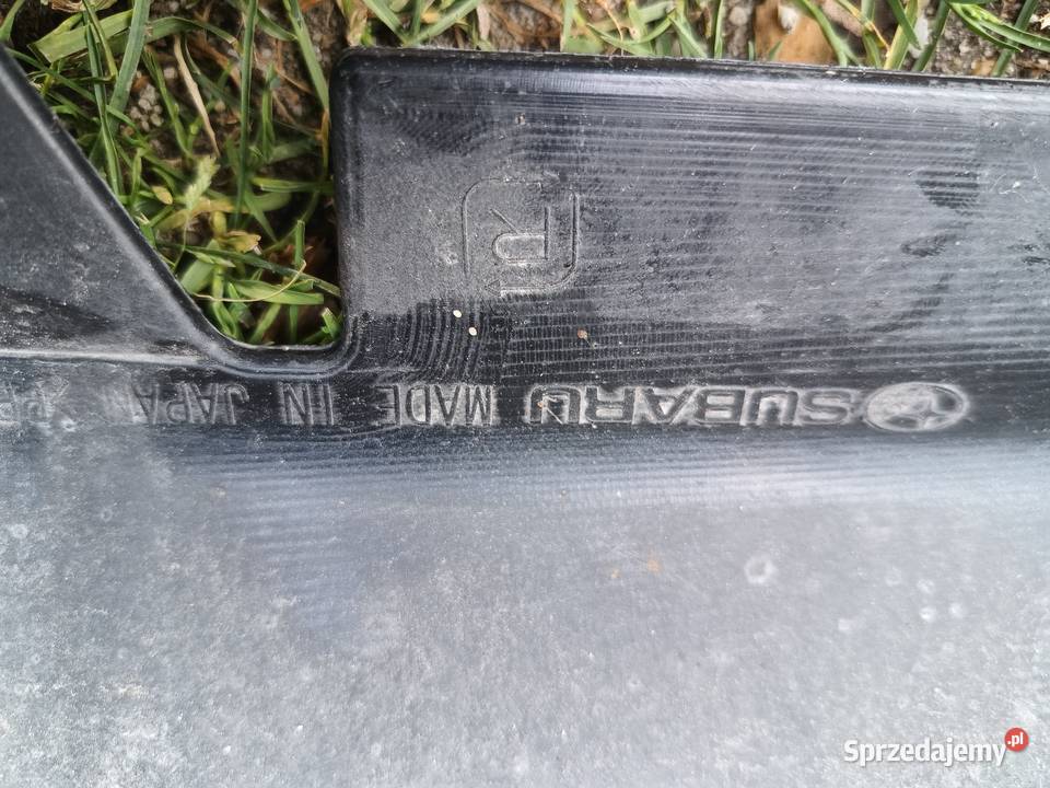 Subaru Forester zderzak tylny