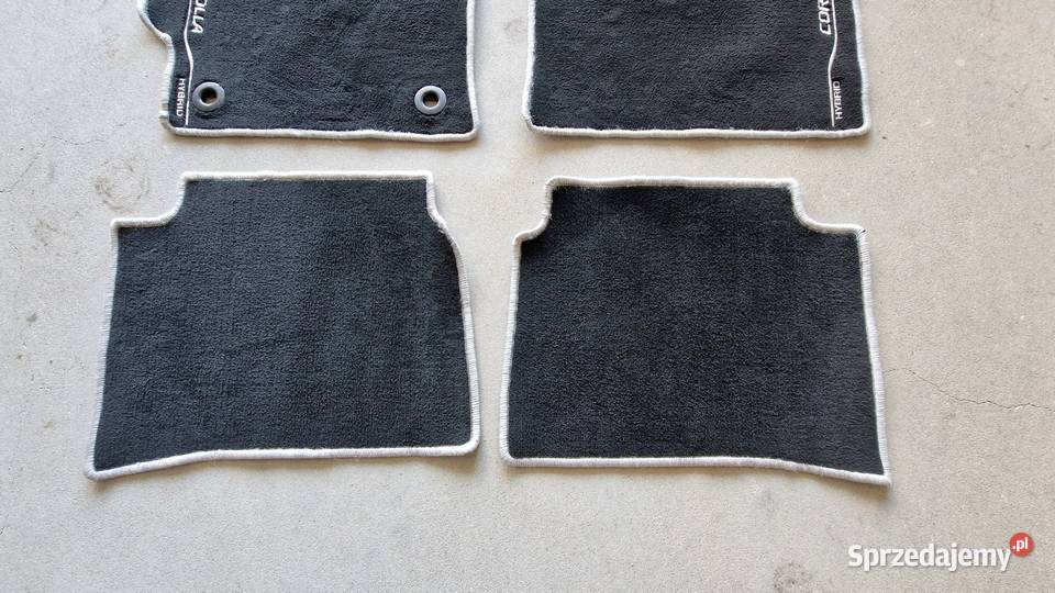 Dywaniki welurowe Toyota Corolla E21 sedan łódzkie Rawa Mazowiecka sprzedam