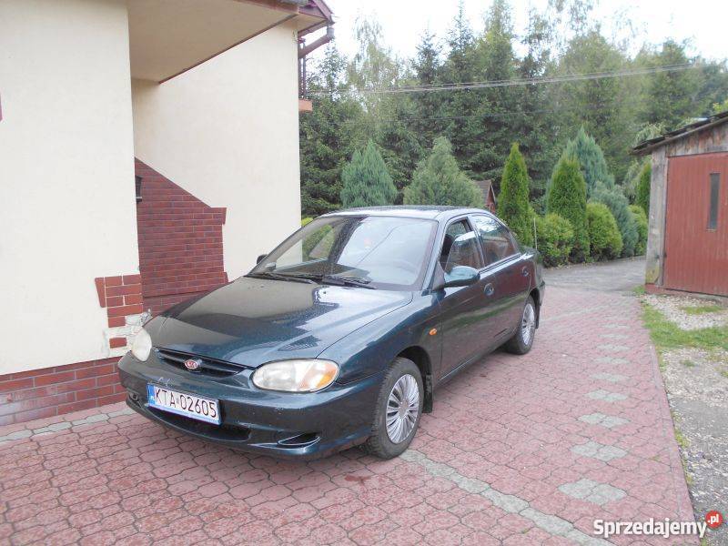 Kia sephia 1