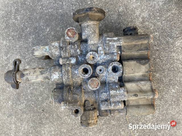 Zawór poduszek ECAS 1383955 4729000610 SCANIA ciężarowe Maszewo sprzedam