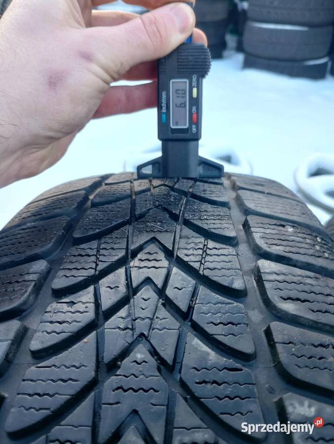 2x Opony Zimowe 215 65 R16 Stan 6mm bieżnik 16 Włocławek