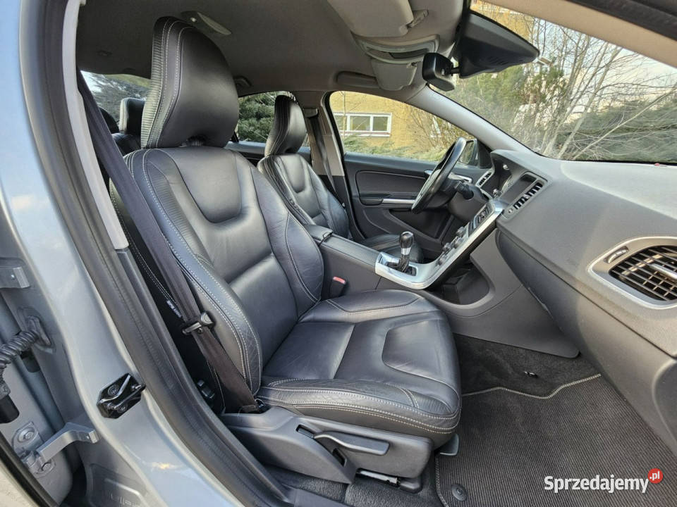 Volvo S60 RDesign Bogate Wyposażenie Pełna nieuszkodzony
