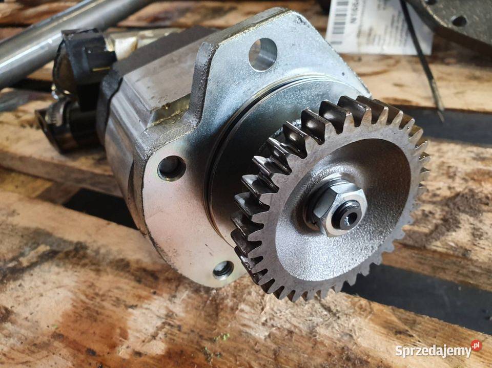 POMPA HYDRAULICZNA TRAKTOR VALTRA S 323 Lipno sprzedam