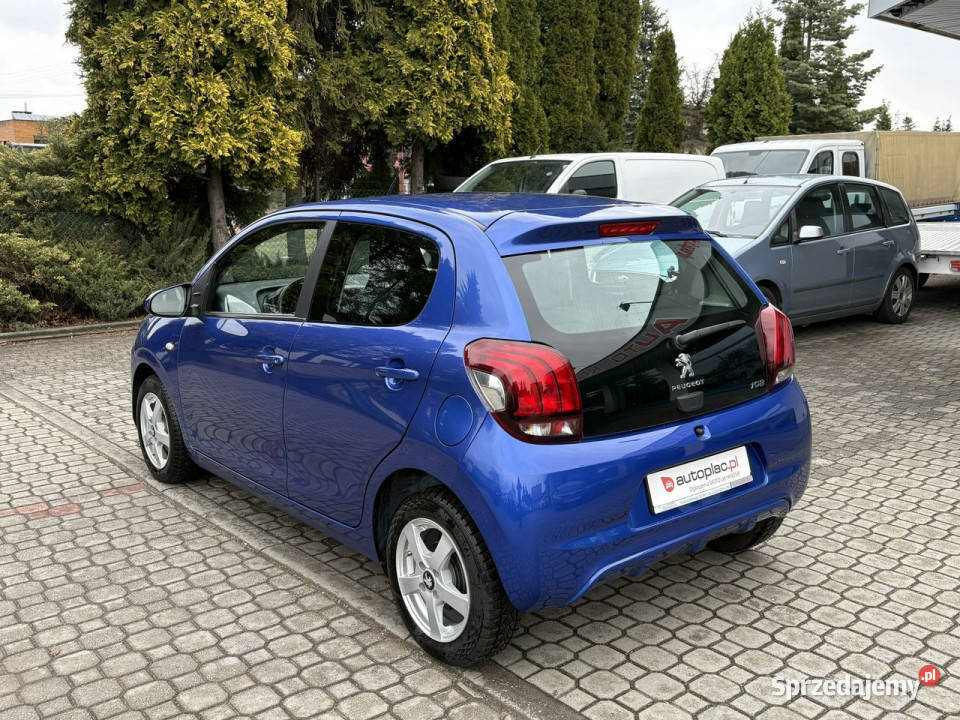 Peugeot 108 Rezerwacja gniazdo USB