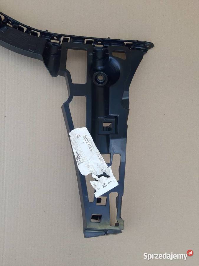 MERCEDES CKLASA W206 ŚLIZG ZDERZAKA PRAWY TYŁ Bieleń sprzedam