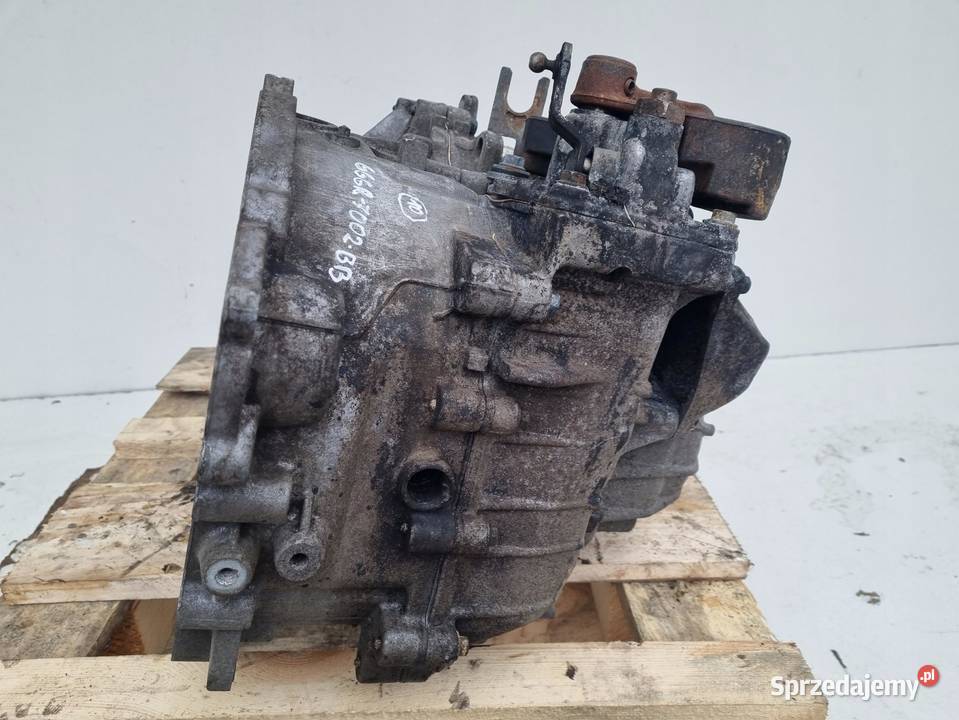 Volvo S60 V70 II 24 D5 SKRZYNIA BIEGÓW osobowe Janów sprzedam