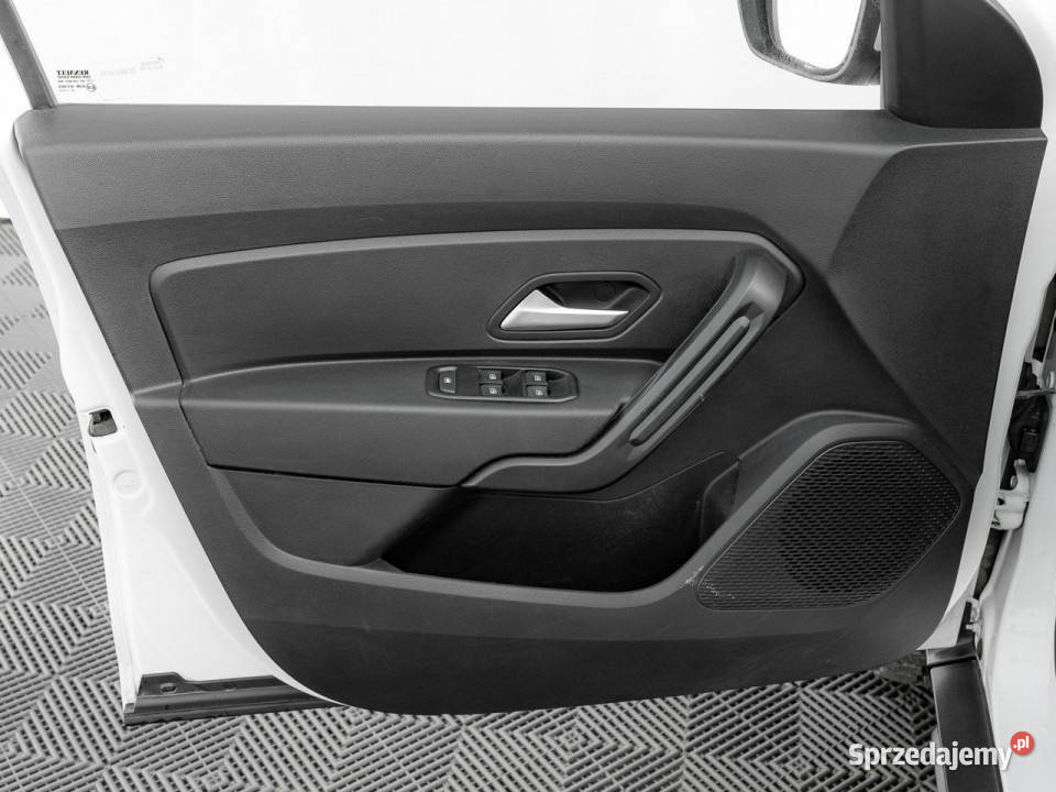Dacia Duster DW7VN8915 BLUE DCI EXPRESSION 4 wielofunkcyjna kierownica