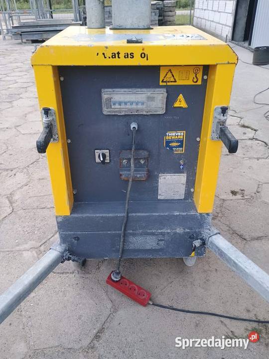 maszt oświetleniowy LED 4 x 160W Atlas Copco Profile LED