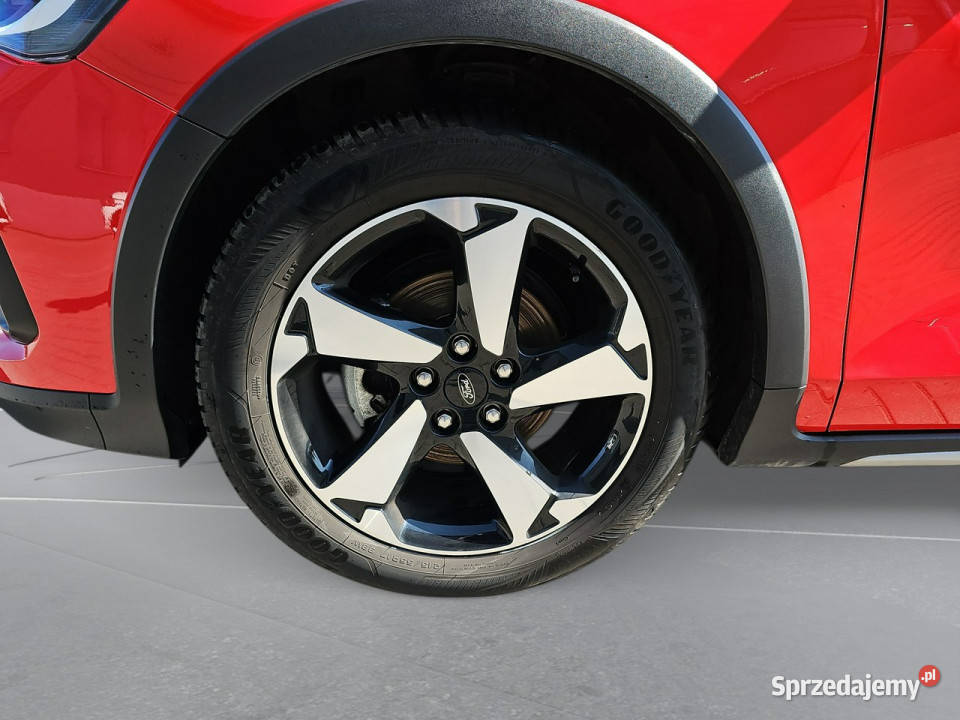 Ford Focus 15 EcoBlue Active X aut Kombi WZ965HL 4/5