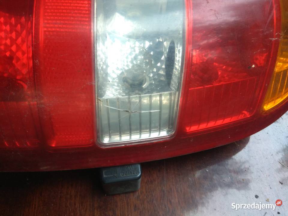 Lampy tylne Palio kombi Oświetlenie Sosnowiec sprzedam