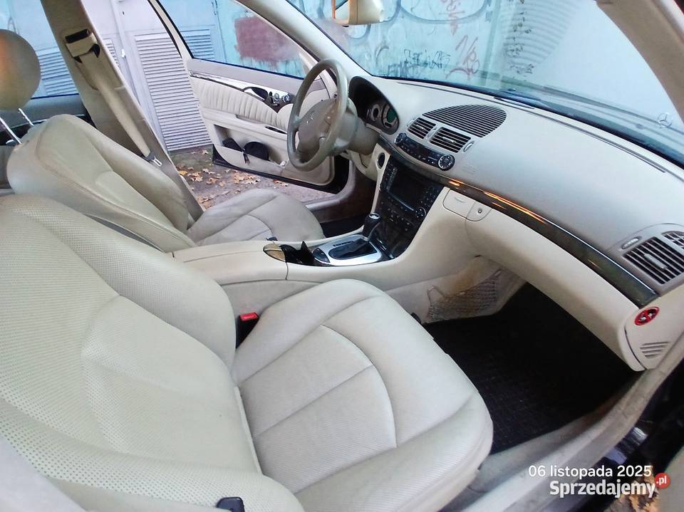 MERCEDES E500 W211 50 V8 LPG jasne wnętrze