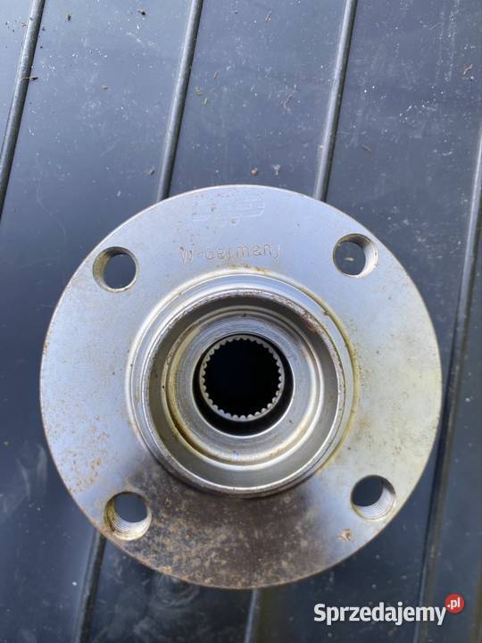 Piasta koła przód Audi 80 B3 B4 VW Oryginał Kamocin