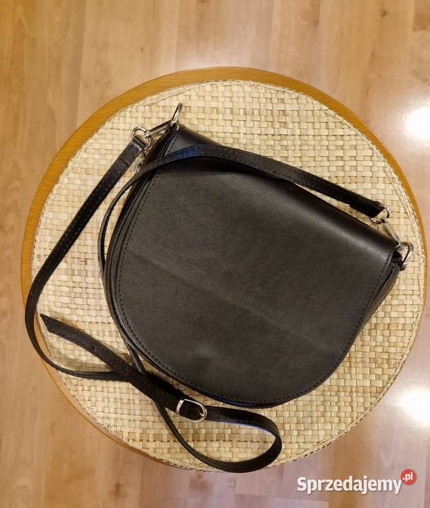 Mała ale pakowna TOREBKA skórzana czarna prawie Lublin