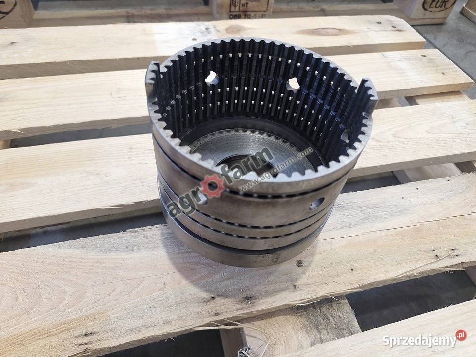 Obudowa kosza Valtra T171 N101 T121 T203 T213 Byków