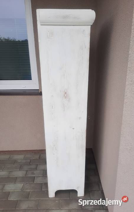 Stary międzywojenny słupek szafka shabby biały