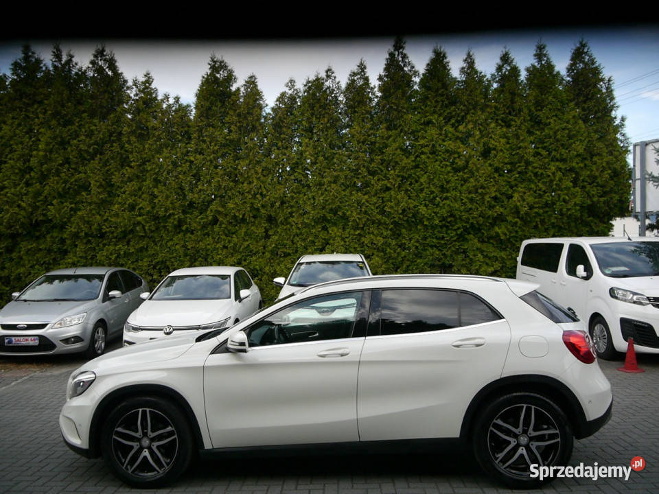 Mercedes GLA 180 16b Led Navi Xenon Skóra Stan serwisowany w ASO Częstochowa