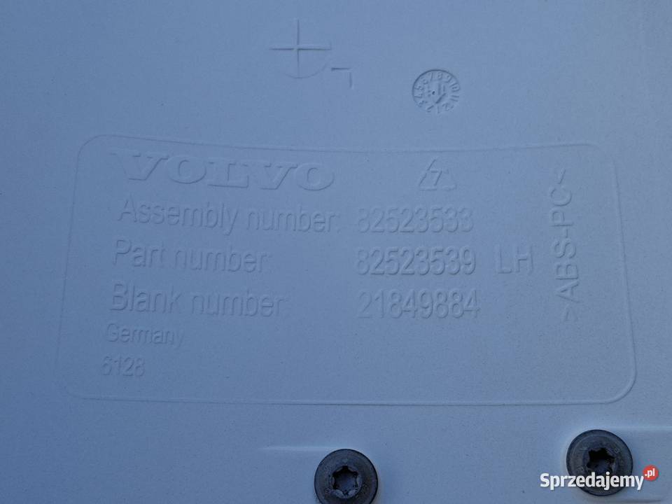 VOLVO FL FE EURO 6 POLIK NAROŻNIK KABINY LEWY Bieleń