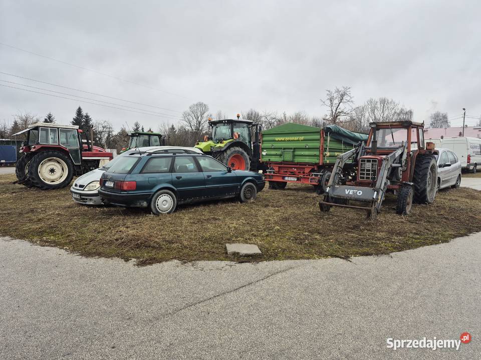 Ciągniki rolnicze prasa rolująca samochody Kielce sprzedam